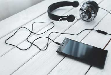 意甲媒体热议：帕夫洛维奇的改造初见成效，与上赛季的那个混乱状态相比，简直判若两人